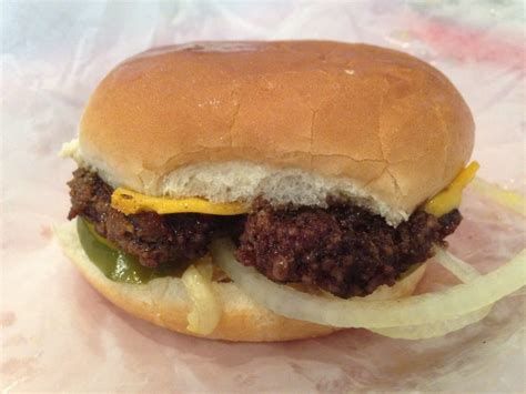 Dyer's Deep-Fried Burgers in Memphis, Tennessee • The Burger Beast