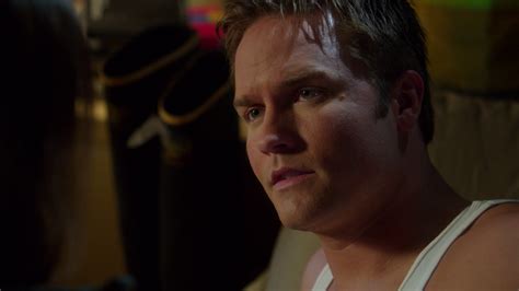 Auscaps Scott Porter Shirtless In Hart Of Dixie Walkin After