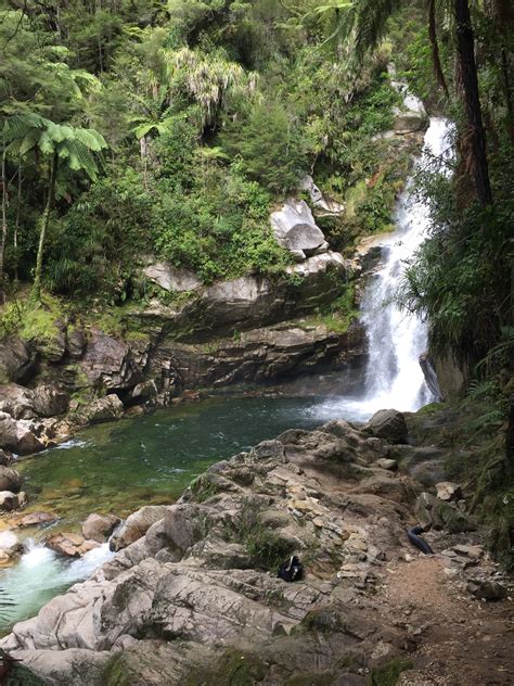 Wainui Falls, Tasman Region holiday homes: holiday houses & more ...