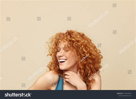 5 180 Nude Redhead Women Images Stock Photos Vectors Shutterstock