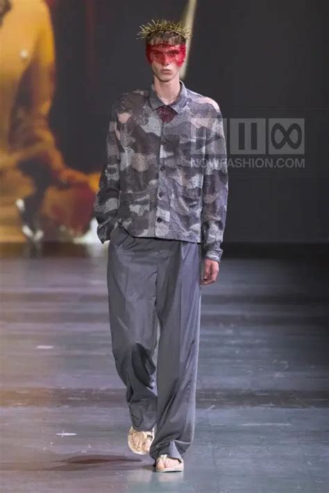 Undercover Men Spring 2025 Image 17 NOWFASHION