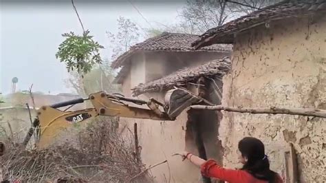 Decisive action in Madhya Pradesh's Sidhi as administration razes rape suspect's house | Crime ...