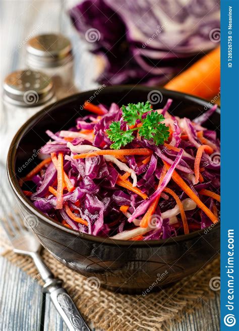 Salada Fresca Da Salada De Repolho Couve Vermelha E Branca E