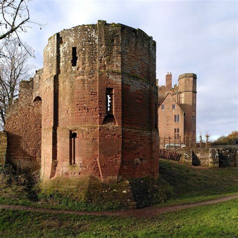 Kenilworth Castle Lunn S Tower With A J Paxton Geograph