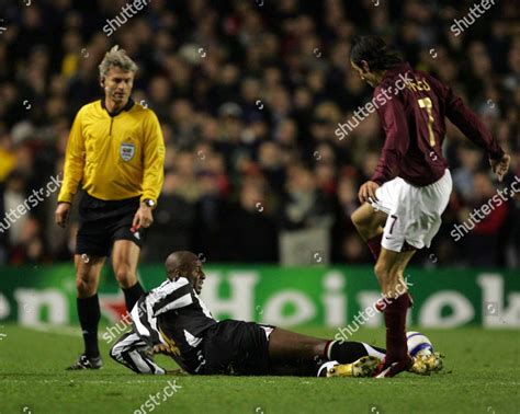 Patrick Vieira Juventus Robert Pires Arsenal Editorial Stock Photo