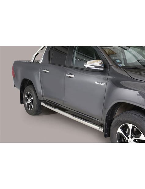 Pratique esthétique les marche pieds tubulaires acier Inox Toyota Hilux