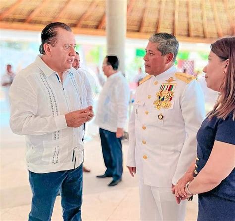 Asiste el rector de la UAGro a entrega recepción del Mando de Armas de