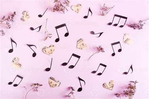 Love Music Notes Wallpaper