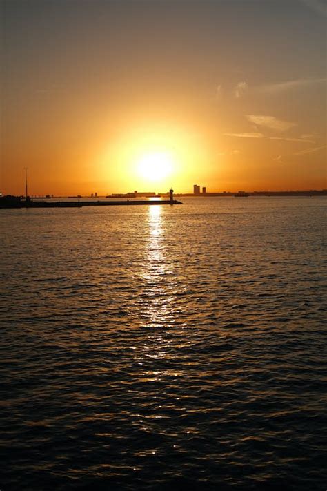 View of Beautiful Sunset Over the Horizon · Free Stock Photo