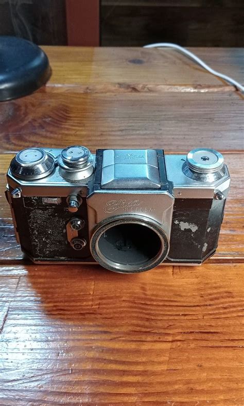 Edixa Reflex Body For Parts Or Restoration Photography Cameras On