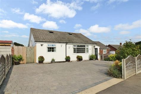 Mapleton Road Hedge End Southampton So30 3 Bedroom Detached Bungalow