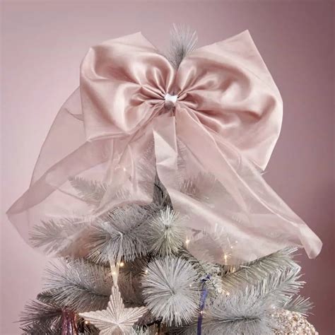 Pink Christmas Ornaments For A Whimsical Yet Elegant Festive Mood