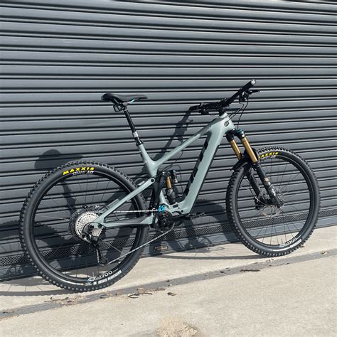 Yeti Sb Et Xl Back Summit Cycles