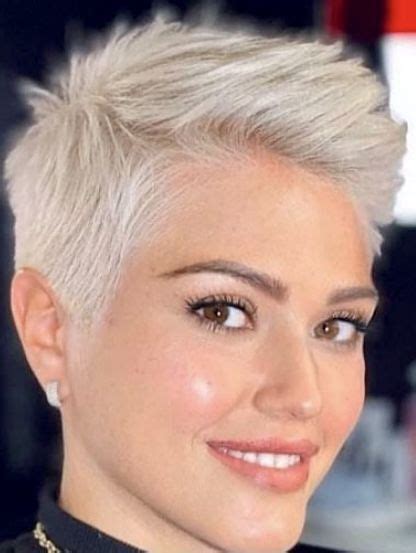 Pin By Gypsy Queen 💋 💋 On Hair My Style Short Blonde Hair Very Short