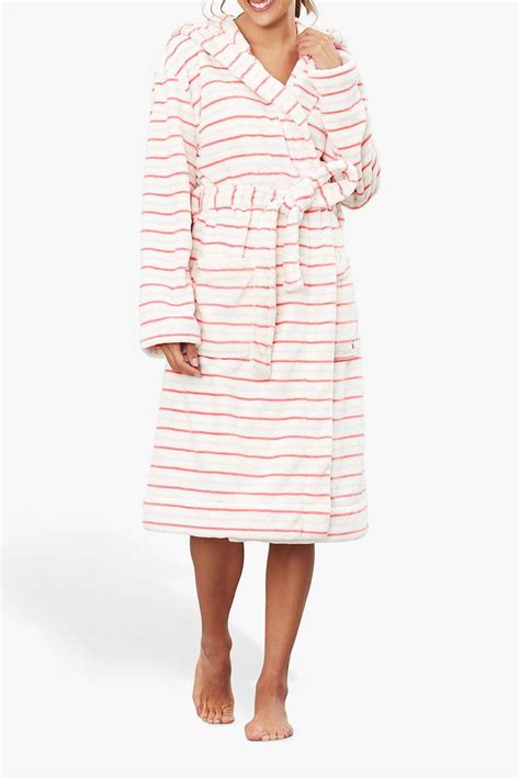 The Best Womens Dressing Gowns And Robes For Comfort And Style Glamour Uk