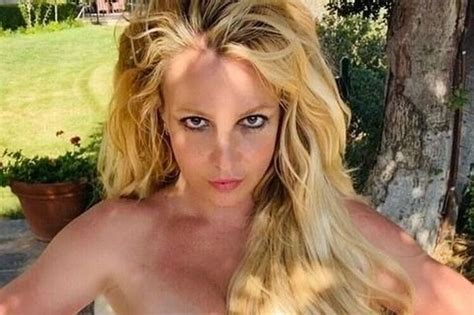 Britney Spears gây lo lắng khi vừa nhảy vừa khóc Tạp chí Tri thức