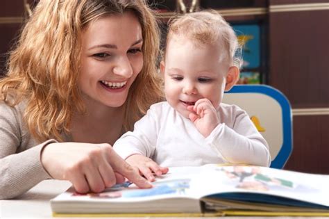 Como Enseñar A Leer A Mi Bebe De 2 Años Cómo Enseñar