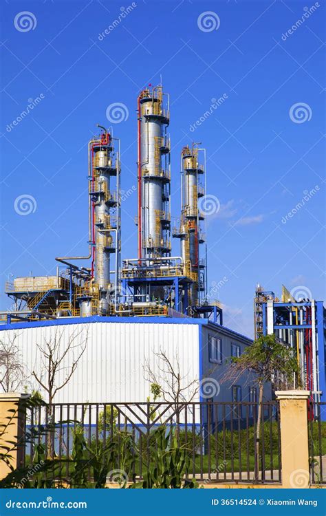 Oil And Gas Processing Plant Stock Photo Image Of Power Distillation