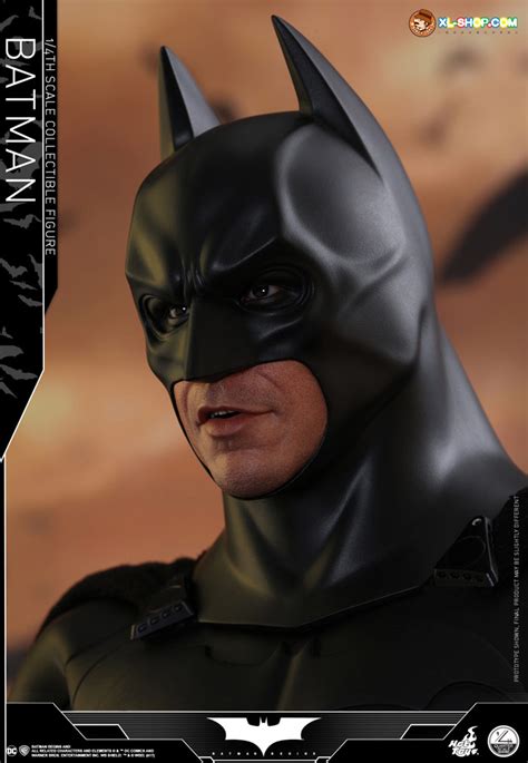 Hot Toys QS009 Batman Begins 1 4th Scale Batman Collectible Figure