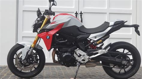 Bmw F900r Sport The F900xr Was The Intended Outcome When Bmw Converted Their F850gs Into A Pure