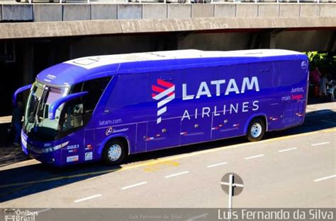 Latam deixa de oferecer serviço gratuito de transporte nos aeroportos