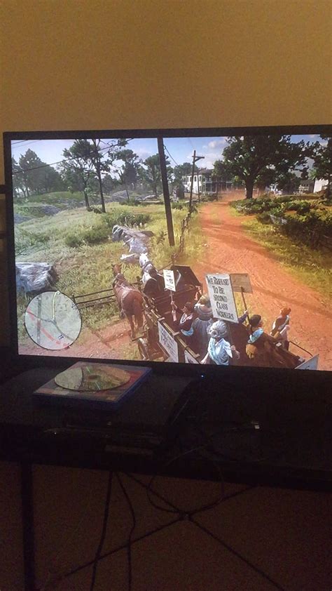 encountered this weird glitch in RDR2, i’m stuck and every time i try ...