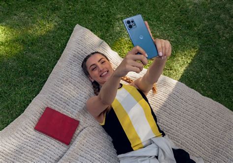 Edge Telefoni Nude Najnoviju I Najbolju Tehnologiju Trenutno Dostupnu Portofon