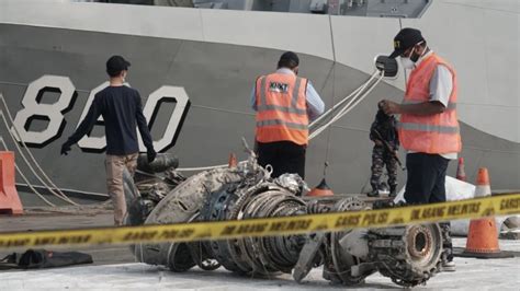 Temuan KNKT Lion Air Pecah Saat Sentuh Laut Dengan Kecepatan Tinggi