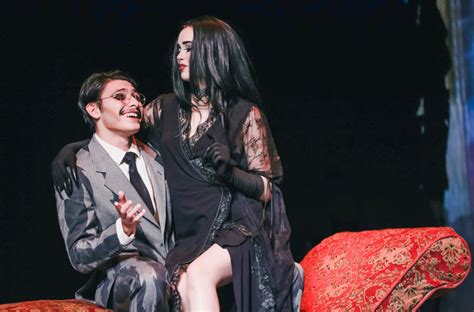 ADDAMS FAMILY | { costume design }