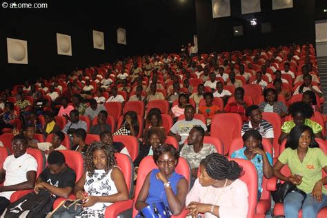 Projection Du Film Black Panther Gr Ce La Filiale Togolaise Du