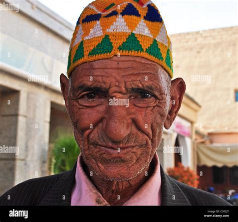 Old Moroccan Man Hi Res Stock Photography And Images Alamy