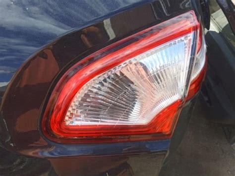 Nissan Qashqai J10 LIFT LAMPA TYLNA PRAWA TYŁ KLAPA ORYG E56C41E