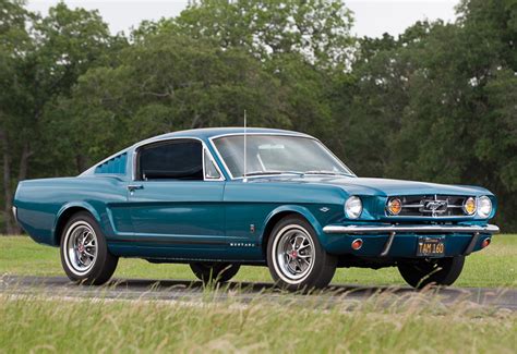 1965 Ford Mustang GT Fastback - price and specifications