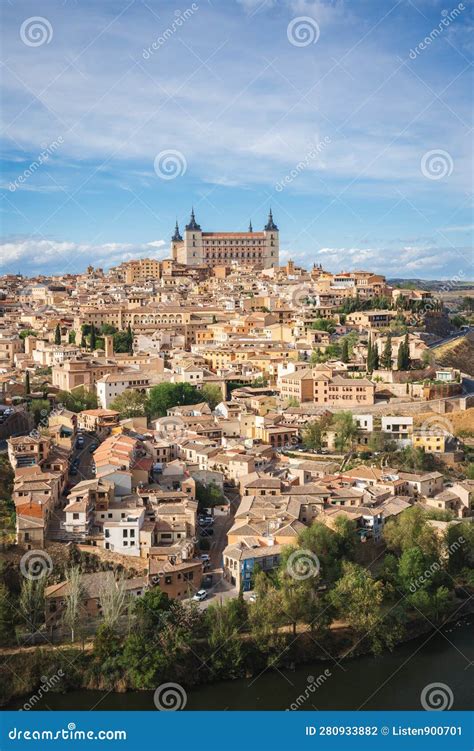 Toledo City Skyline at Sunset Stock Photo - Image of outdoor, iberian ...