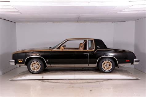 1979 Oldsmobile Cutlass Supreme Volo Museum