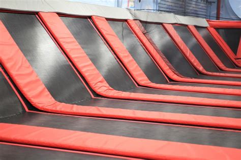 Valley Jump Park Trampoline Park Trampolines Kids Birthdays