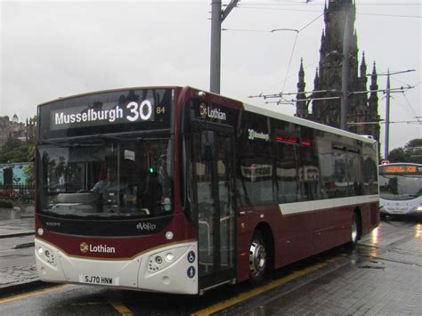 Lothian Buses Sj Hnw Volvo B Rle Mcv Evora Flickr