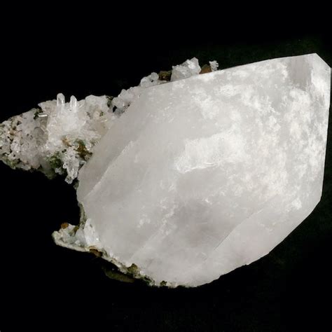 Brandberg Quartz Crystal On Matrix Cm The Mystic Cat