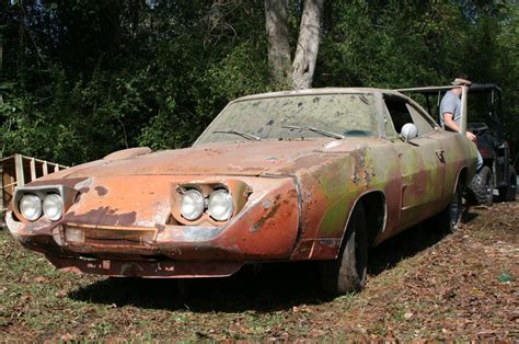 Decrepit Barn Find Dodge Charger Daytona To Be Auctioned To The