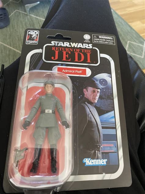 New figures : r/starwarscollecting