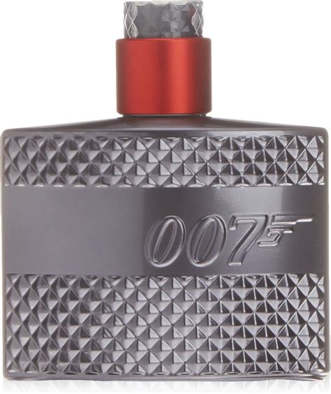 James Bond 007 Quantum Eau De Toilette Spray 50 Ml Amazon Co Uk Beauty