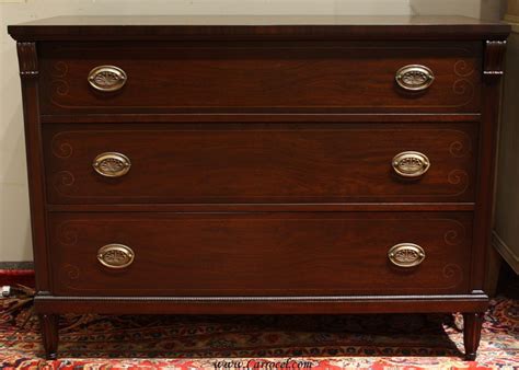 Antique Mahogany Hepplewhite Bedroom Dresser Chest At 1stdibs