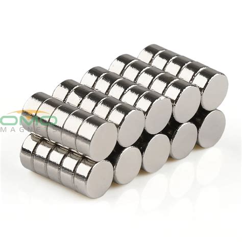 OMO Magnetismo 50 pcs Ímãs De Neodímio N35 Grau 4mm x 2mm Folha de