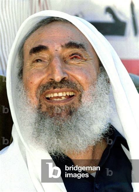 Image Of Sheikh Ahmed Yassein The Hamas Founder Who Was Released From