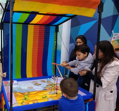 Un sábado con títeres y juegos en la Biblioteca