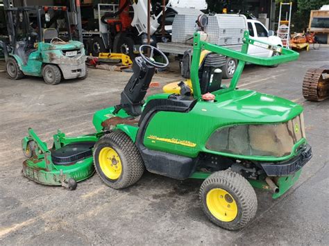 John Deere 1445 72inch Out Front 4wd Mower Auction 0004 5036664