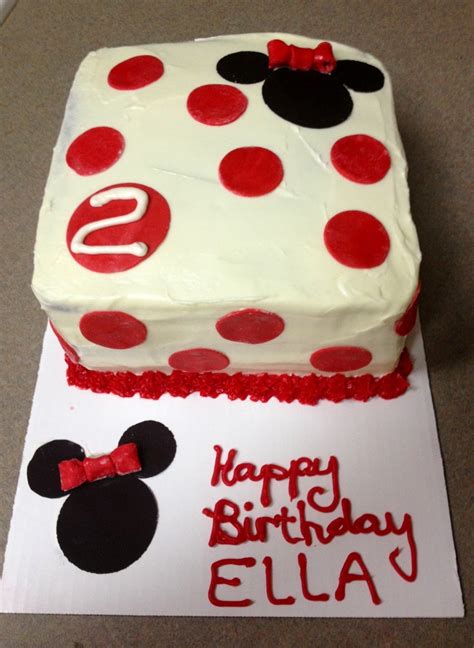 Minnie Mouse Cake- love but would inverse the colour...red with white ...