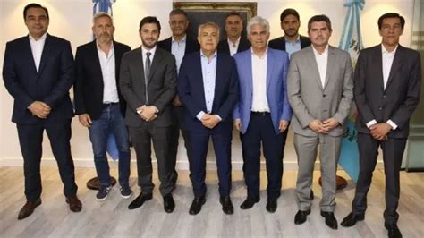 Francos Recibe A Los Gobernadores De Juntos Por El Cambio En Medio De