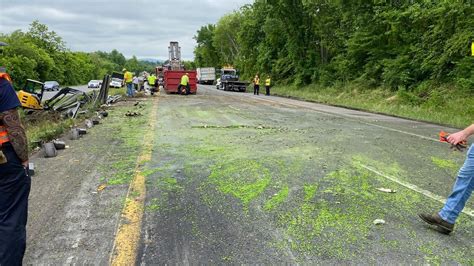 Pea Spill On I 66 Tractor Trailer Crash Leads To Road Closure And Cleanup