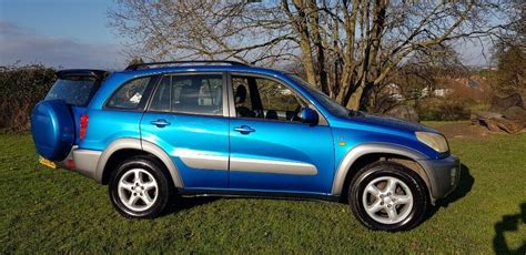 TOYOTA RAV 4 Vx Vvti AUTOMATIC 4 X 4 1 YEARS MOT FULL SERVICE HISTORY